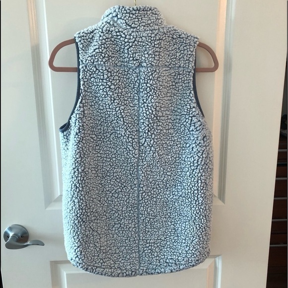 Thread & Supply Sherpa Vest Size S - Picture 10 of 15